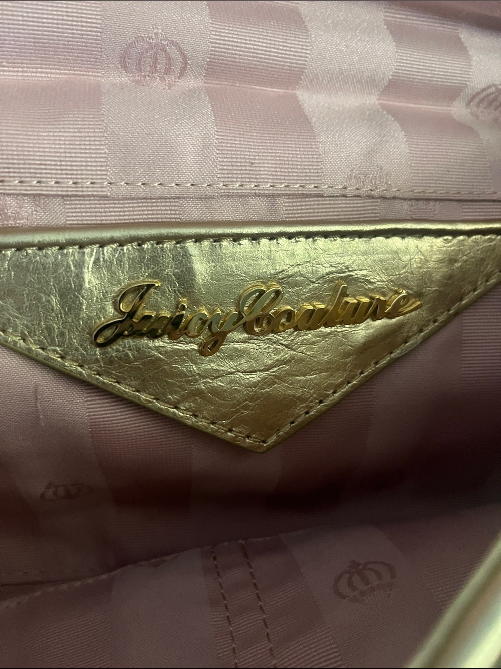 Juicy Couture Vintage 80’s Metallic Gold Quilted Chain Clutch with Handle - Picture 5 of 10